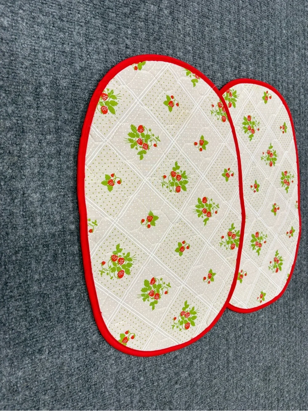 Vintage Quilted Floral Oval Placemats with Strawberries- Set of 4